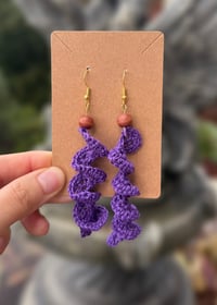 Image 5 of Twist Earrings