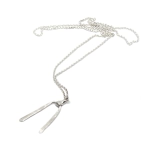 Image of LITTLE HAND NECKLACE