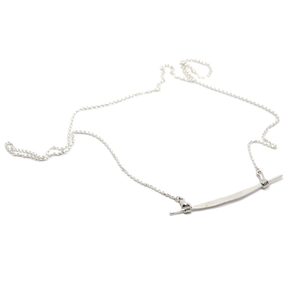 Image of LITTLE HANDS NECKLACE