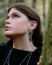 Image 2 of ORECCHINI PENDENTI FORESTA