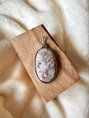 Image of Pendentif cinabre et argent 925