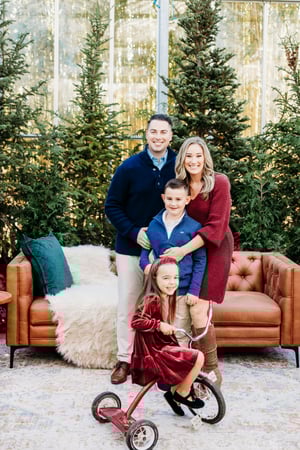 Image of 2025 Stone Post Key Gardens Holiday Minis with Bella Blue