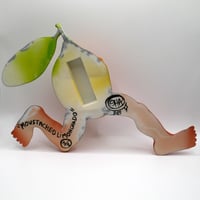 Image 3 of Moustachioed Limonchado