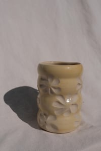Image 13 of The SoulShine Co. Wavy Straw Cup - Melted Butter