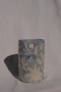 Image 9 of The SoulShine Co. Grip Straw Cup - Winter Sky