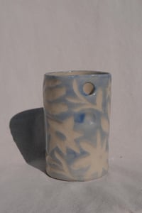 Image 4 of The SoulShine Co. Grip Straw Cup - Winter Sky