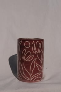 Image 6 of The SoulShine Co. Grip Straw Cup - Sangria Flora Adora