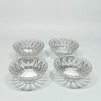 Image 2 of Coupelles - ramequins ancien en verre pressé - motif de losanges - vintage 1970