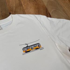 Image of T-Shirt Unisex | Tram piccolo in alto a sinistra