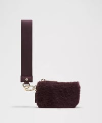 Image 5 of LULULEMON - Bracelet Polaire en peluche