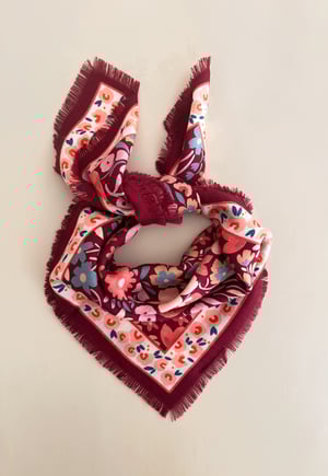 Image of PAÑUELO 100% LANA - GINEBRA.