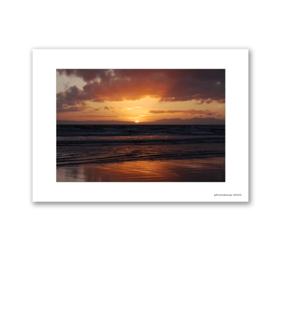 Image of Sun Ray by PhotoBleep. 2025. A4 Fine Print