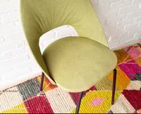 Image 1 of Chaise style Tonneau