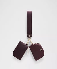 Image 13 of LULULEMON - Bracelet à double pochette