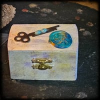 Image 2 of Manifestation Altar Box for Charging, Spellwork and Intention Setting