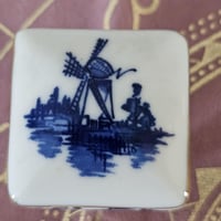 Image 5 of Mini Vintage Ceramic Box | Altar Salt Cellar, Trinket Holder, or Spell Manifestations Box