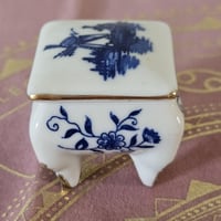 Image 9 of Mini Vintage Ceramic Box | Altar Salt Cellar, Trinket Holder, or Spell Manifestations Box