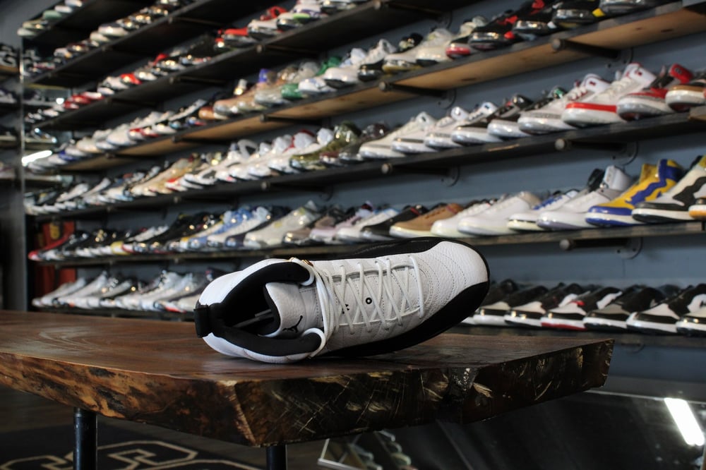 AIR JORDAN XII (12) RETRO "TAXI" (2025)