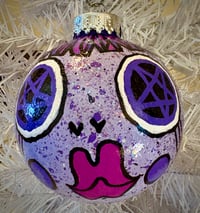 Round Ball Ornament F