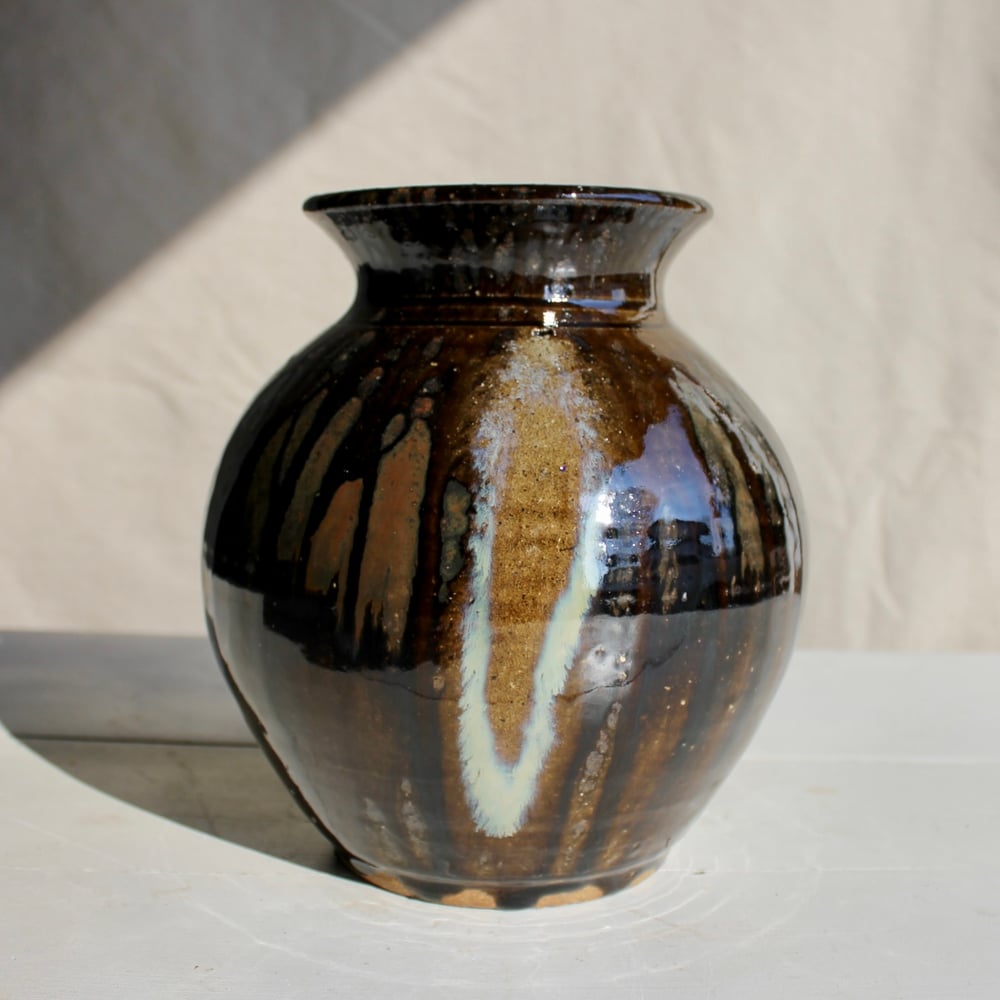 Image of Alkaline Vase