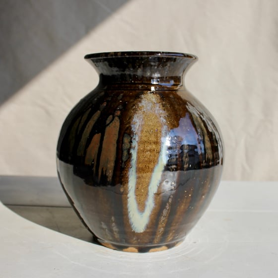 Image of Alkaline Vase
