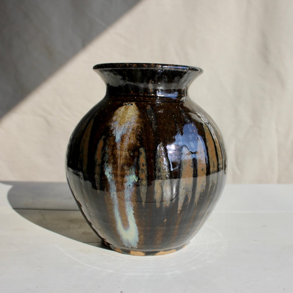 Image of Alkaline Vase
