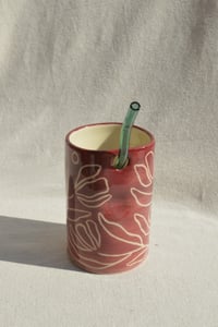Image 4 of The SoulShine Co. Grip Straw Cup - Sangria Flora Adora