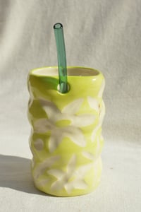 Image 1 of The SoulShine Co. Wavy Straw Cup - Chartreuse