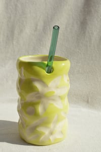 Image 13 of The SoulShine Co. Wavy Straw Cup - Chartreuse
