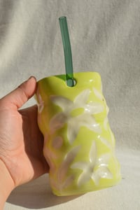 Image 2 of The SoulShine Co. Wavy Straw Cup - Chartreuse