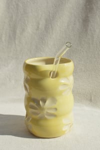 Image 15 of The SoulShine Co. Wavy Straw Cup - Melted Butter