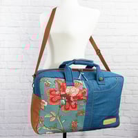 Image 5 of Maleta Ananda