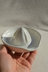 Image 4 of Citrus Juicer