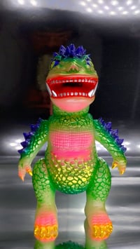 Image 4 of Dcon GREEN Meeder 1 off