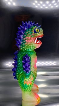 Image 3 of Dcon GREEN Meeder 1 off