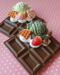 Image 3 of Chocolate Deco Pocket Mirror 