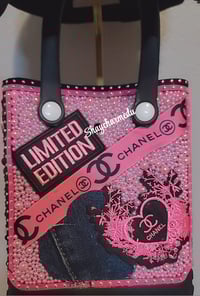 Image 3 of Inspired C Bogg