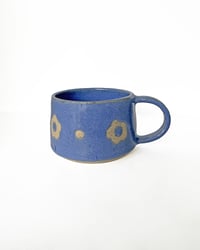 Image 3 of Blue Flower Mug 1