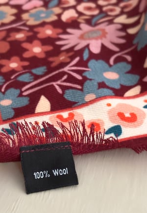 Image of PAÑUELO 100% LANA - GINEBRA.