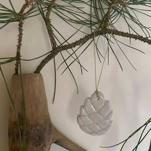 Image of POMME DE PIN