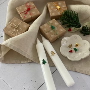 Image of ATTACHES Parisienne