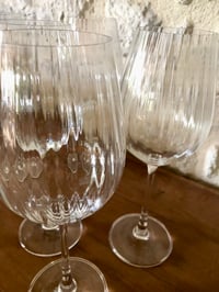 Image 9 of Grands verres à pieds anciens 