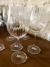 Image 10 of Grands verres à pieds anciens 