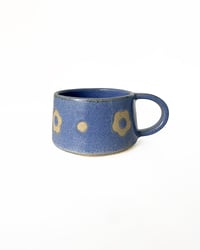 Image 1 of Blue Flower Mug 2