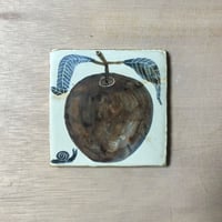 Image 1 of Apple and snail tile