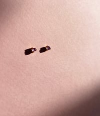 Image 2 of Boucles d'oreilles puces Pam | Améthyste