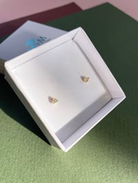 Image 3 of Boucles d'oreilles puces Pam | Opale