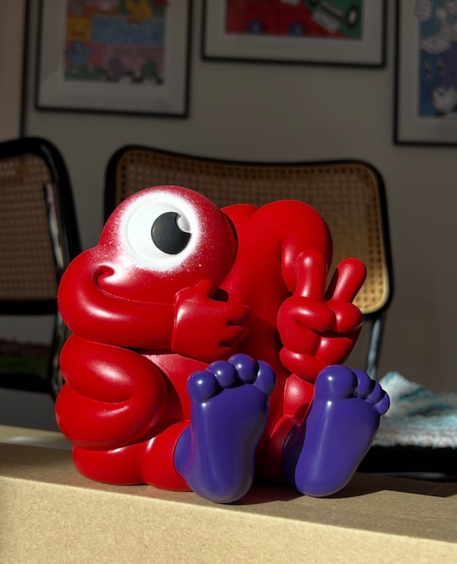 Image of Tanglehug — LIMITED ART TOY