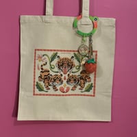 Image 3 of totebags (2)