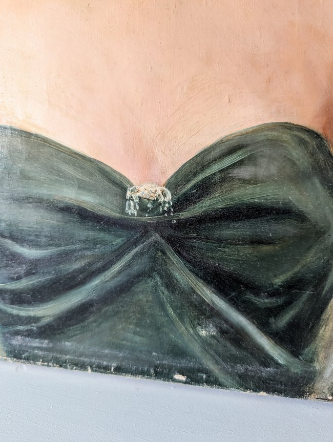 Huile sur toile. L’Élégante au collier de perles 